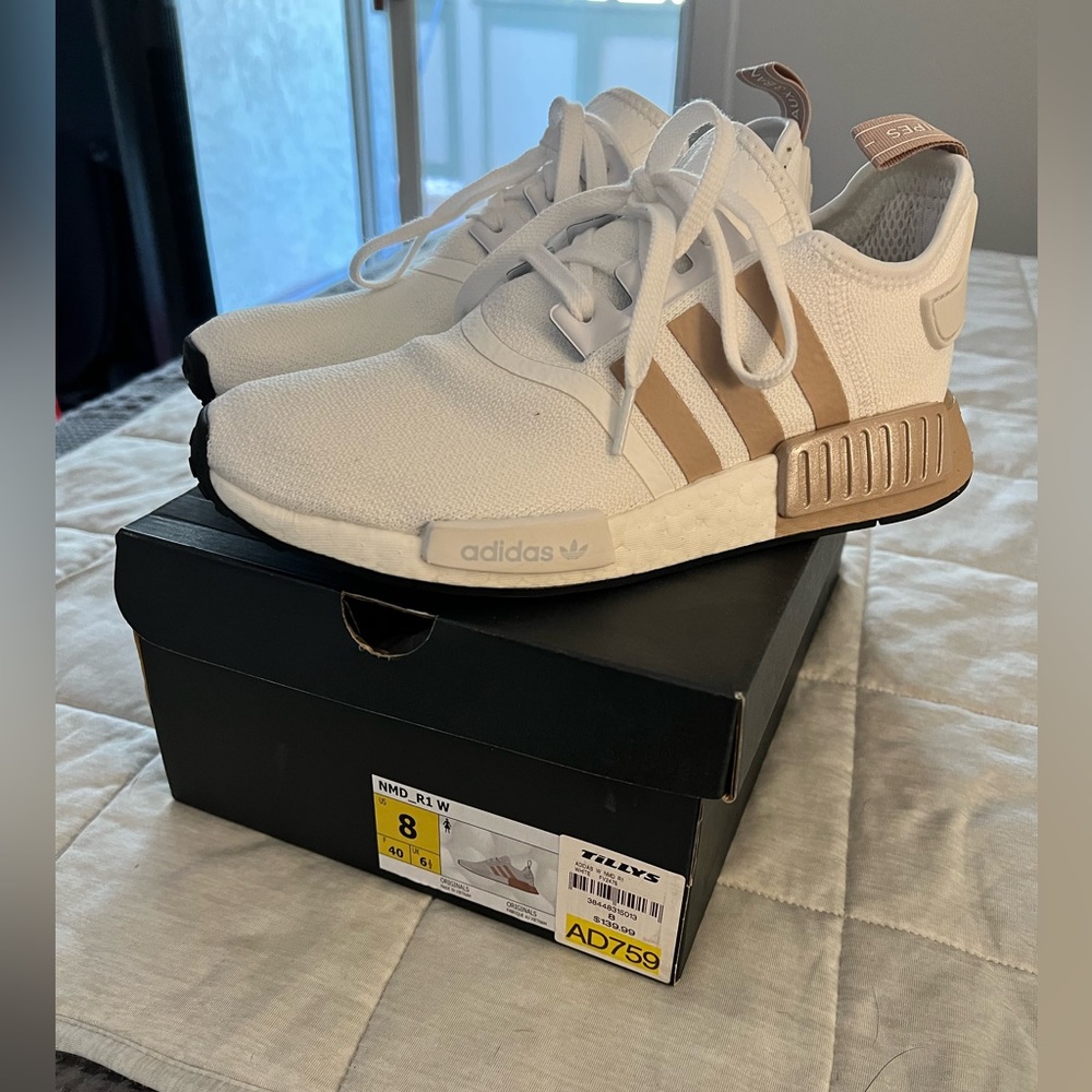 Adidas NMD_R1